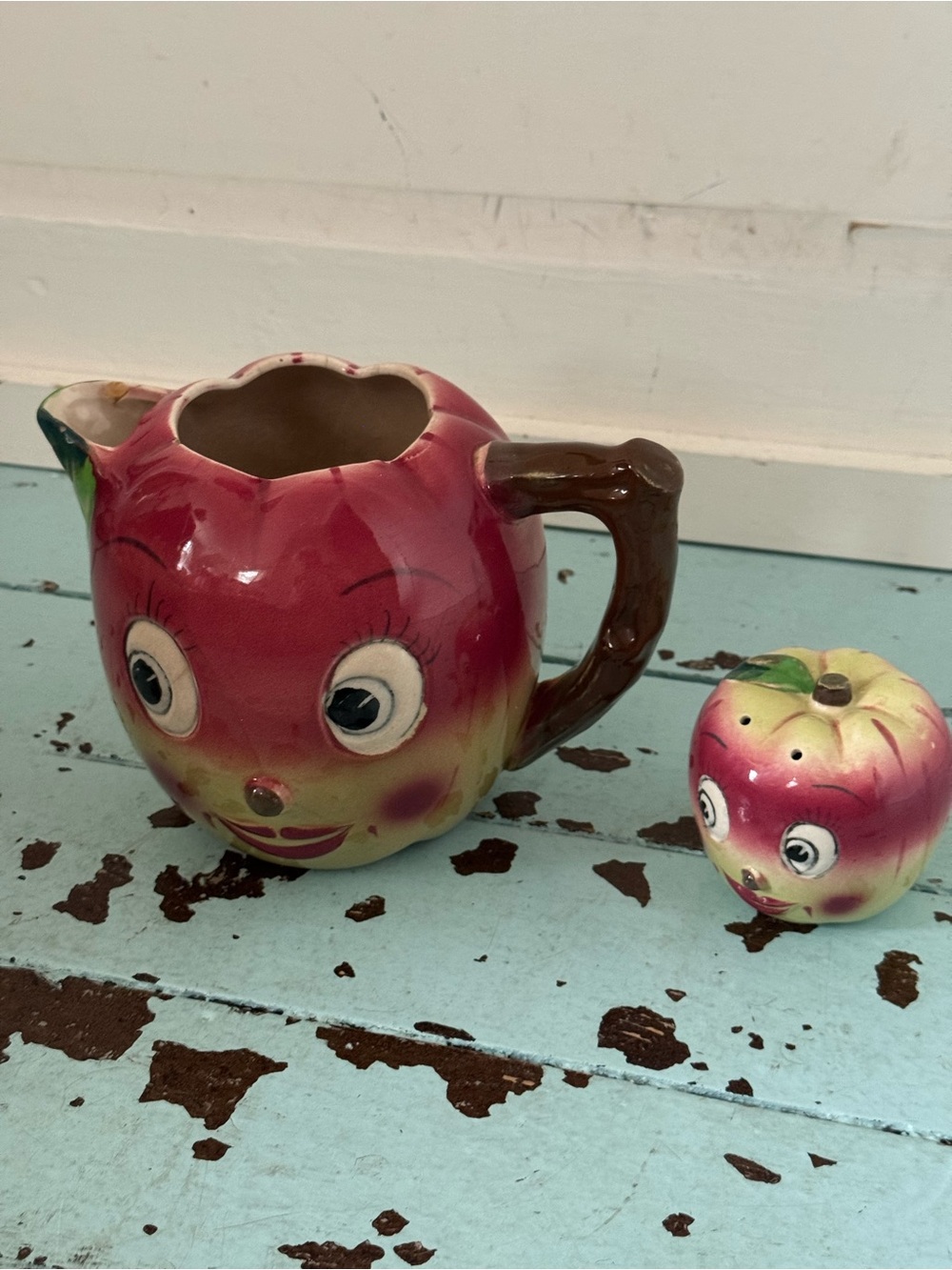 Vintage 1950’s Anthropomorphic Apple Pitcher & Salt Shaker Japanese